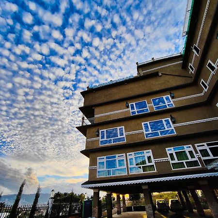 Hotel Acropolis Шиллонг Екстер'єр фото
