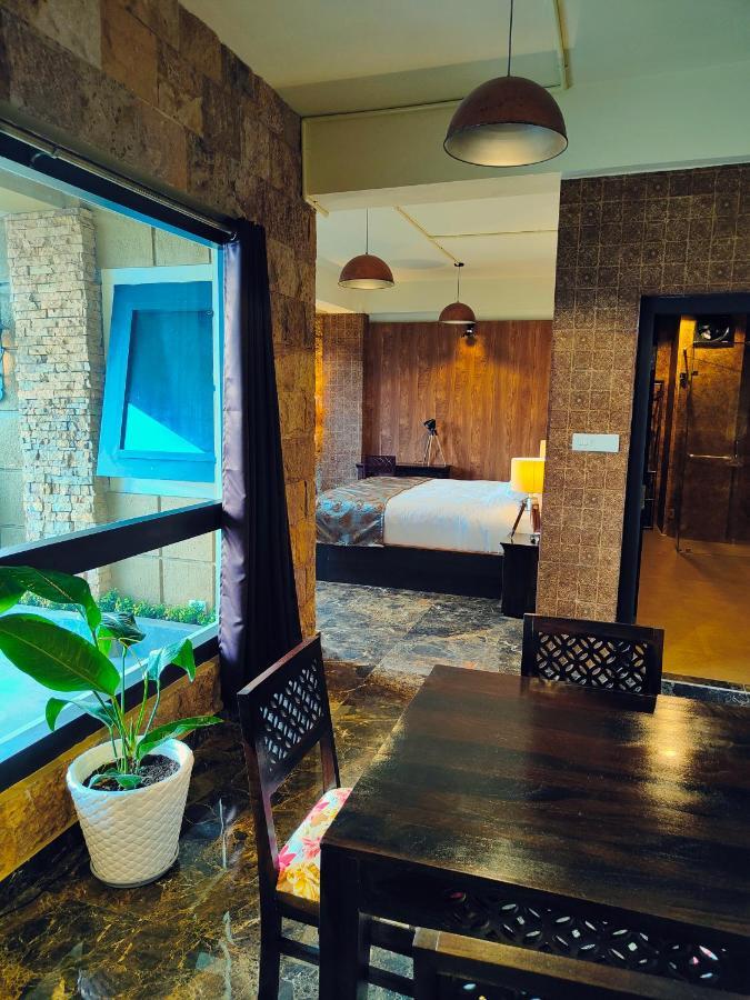 Hotel Acropolis Шиллонг Екстер'єр фото