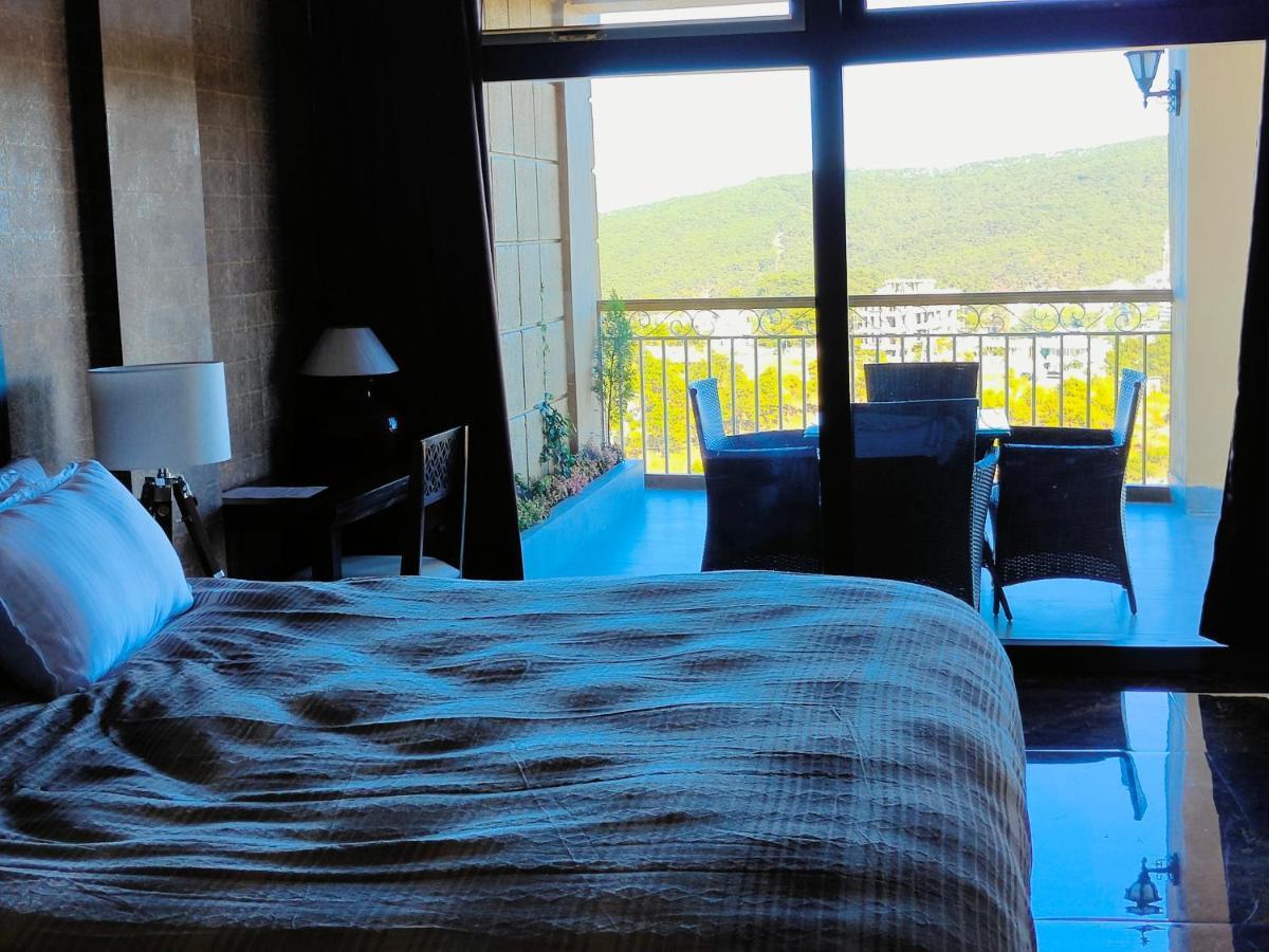 Hotel Acropolis Шиллонг Екстер'єр фото