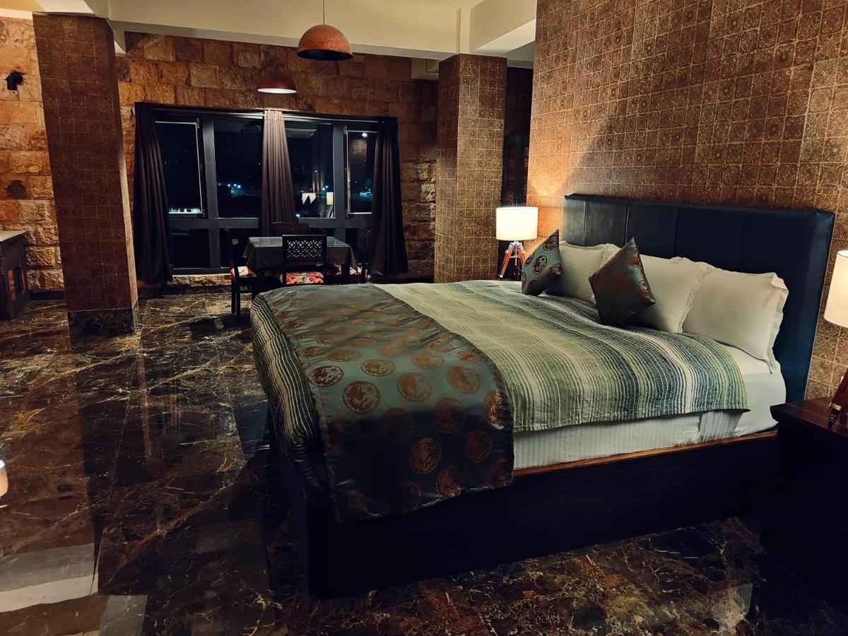 Hotel Acropolis Шиллонг Екстер'єр фото